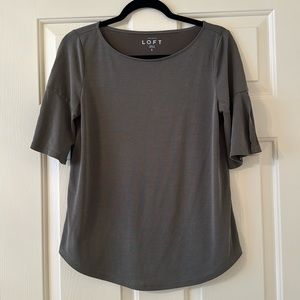 Loft tee, size small